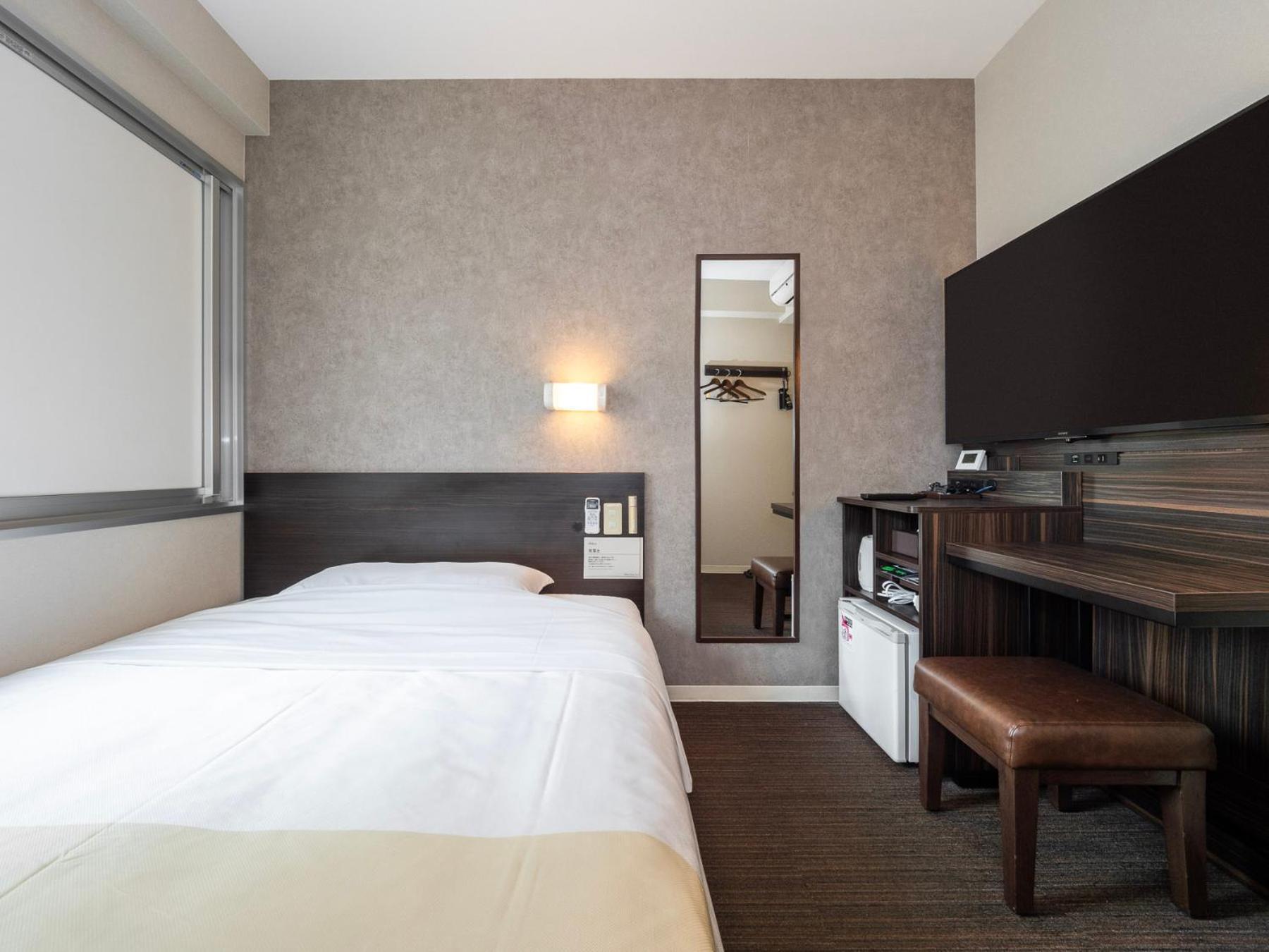 Super Hotel JR Shin-Osaka Higashiguchi Esterno foto